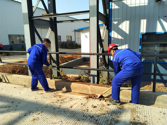 重山光電黨支部開(kāi)展志愿服務(wù)活動(dòng)38