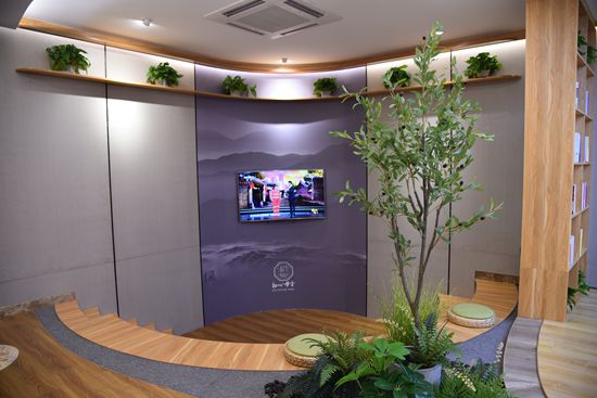 不忘初心 牢記使命 加強(qiáng)主題教育平臺建設(shè) ——重山集團(tuán)“初心學(xué)堂”黨建文化館順利竣工49