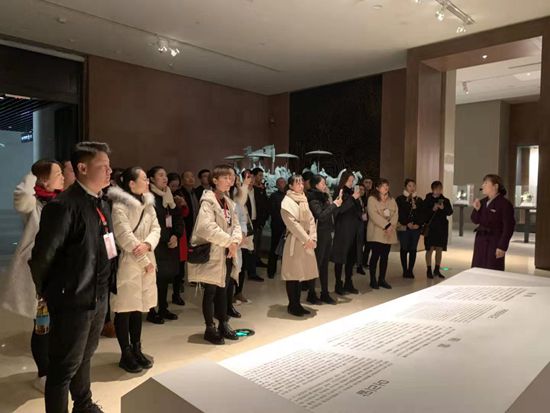 集團(tuán)參加區(qū)開(kāi)放式組織生活輔導(dǎo)教師專題培訓(xùn)3