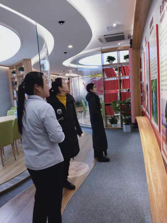 區(qū)委組織部到集團(tuán)調(diào)研黨建工作2