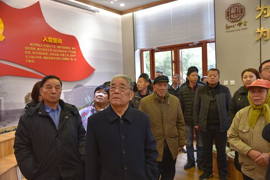 南韓村黨員走進重山集團開展 “不忘初心 牢記使命”主題黨日活動36