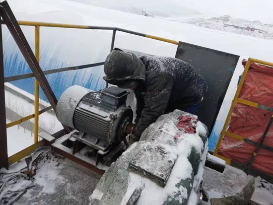 大修進(jìn)行時，這里有一群可愛的重山人.......（三）82