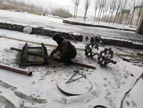 大修進(jìn)行時，這里有一群可愛的重山人.......（三）82