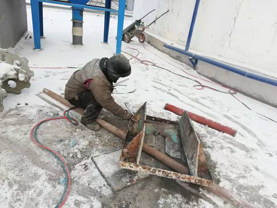 大修進(jìn)行時，這里有一群可愛的重山人.......（三）