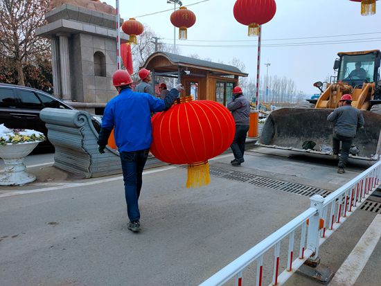大紅燈籠高高掛 喜氣洋洋過(guò)春節(jié)68