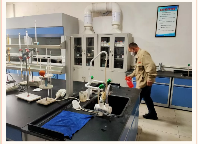 重山集團召開緊急會議 ，安排部署疫情防控工作95