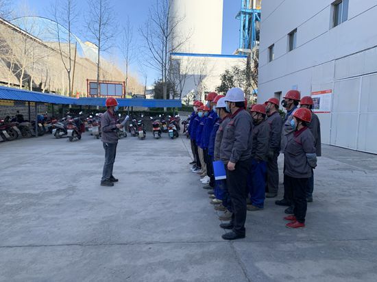 魯中水泥開展消防應急預案演練活動92