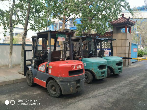 重山思沃瑞進(jìn)行特種設(shè)備檢測15