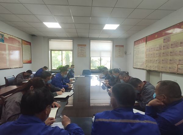 魯中水泥召開(kāi)部門(mén)聯(lián)席會(huì)議35