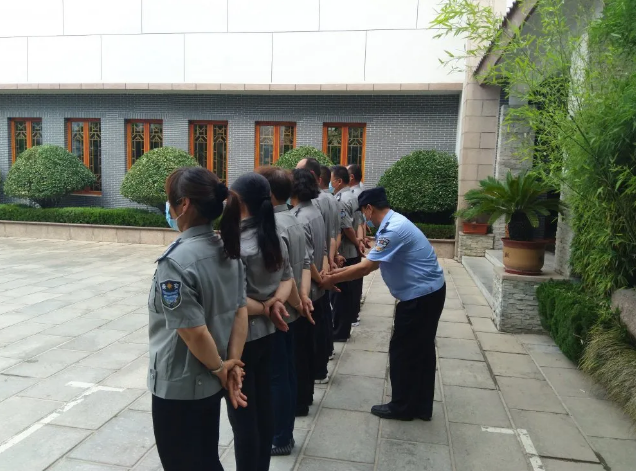 總務處開展安保人員專項培訓49