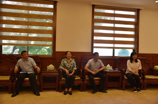 省“四進工作組”山東女子學(xué)院到集團調(diào)研54