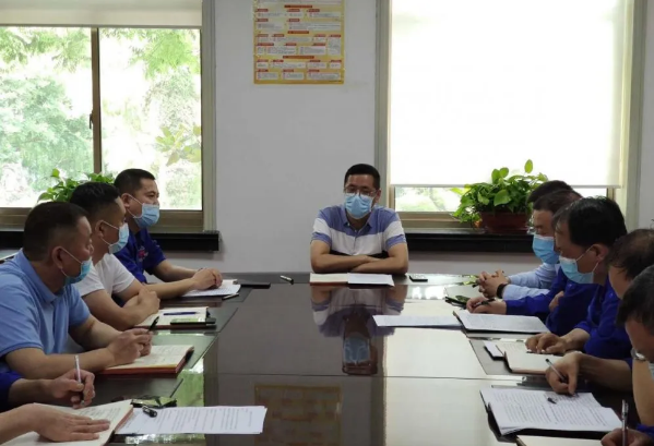 魯中水泥組織“致良知”學(xué)習(xí)座談會27