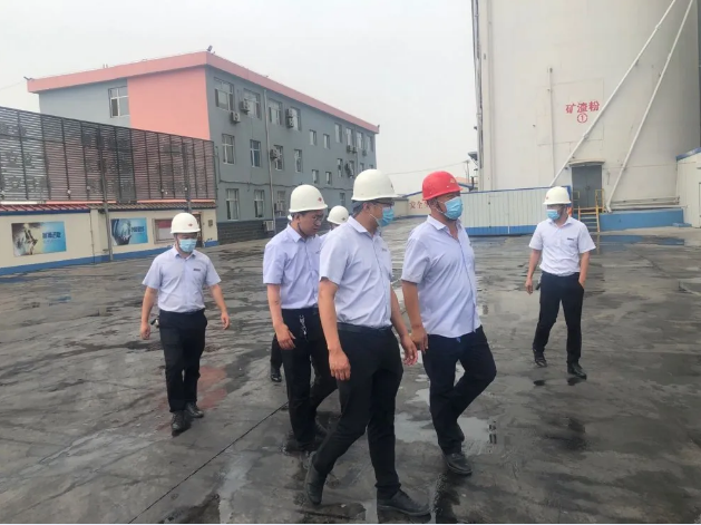 金巖集團(tuán)到黃驊三陽參觀考察13