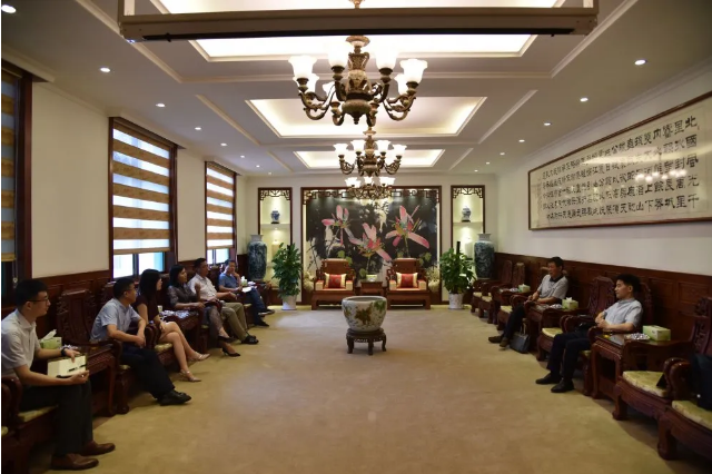 市工信局副局長邱萬勇到集團調(diào)研指導工作32