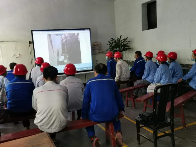 粉磨車間組織現(xiàn)場管理落實會議99