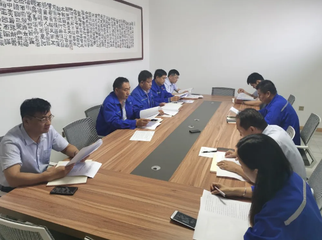 重山思沃瑞召開月度工作會議55